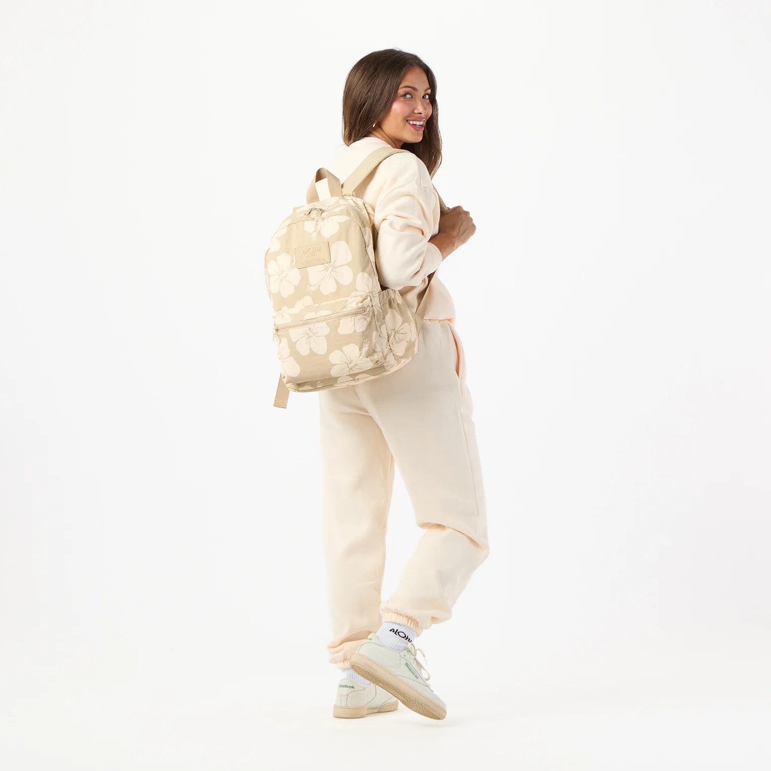 Go-Light Backpack / Hana Hou Creme on Dune