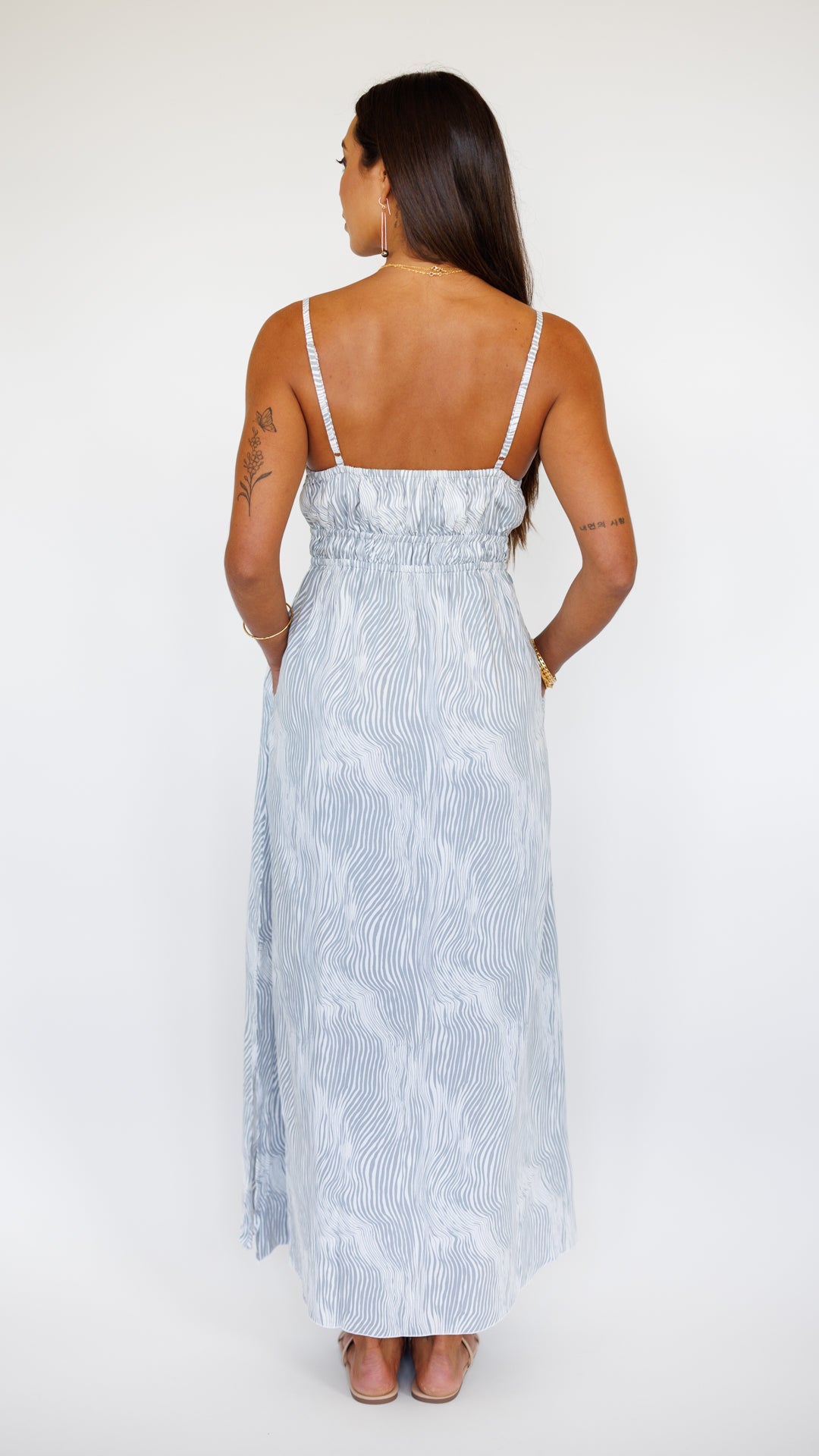 Manihi Dress / Wavy Grey