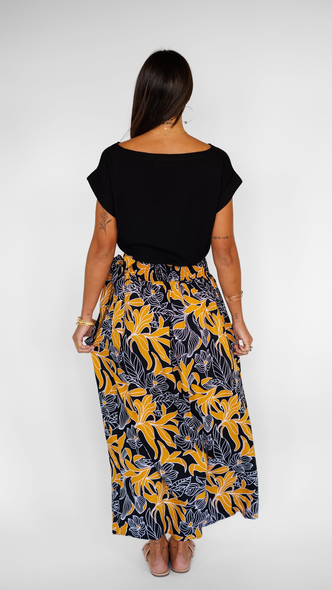 Kalei Skirt / Tropical Black