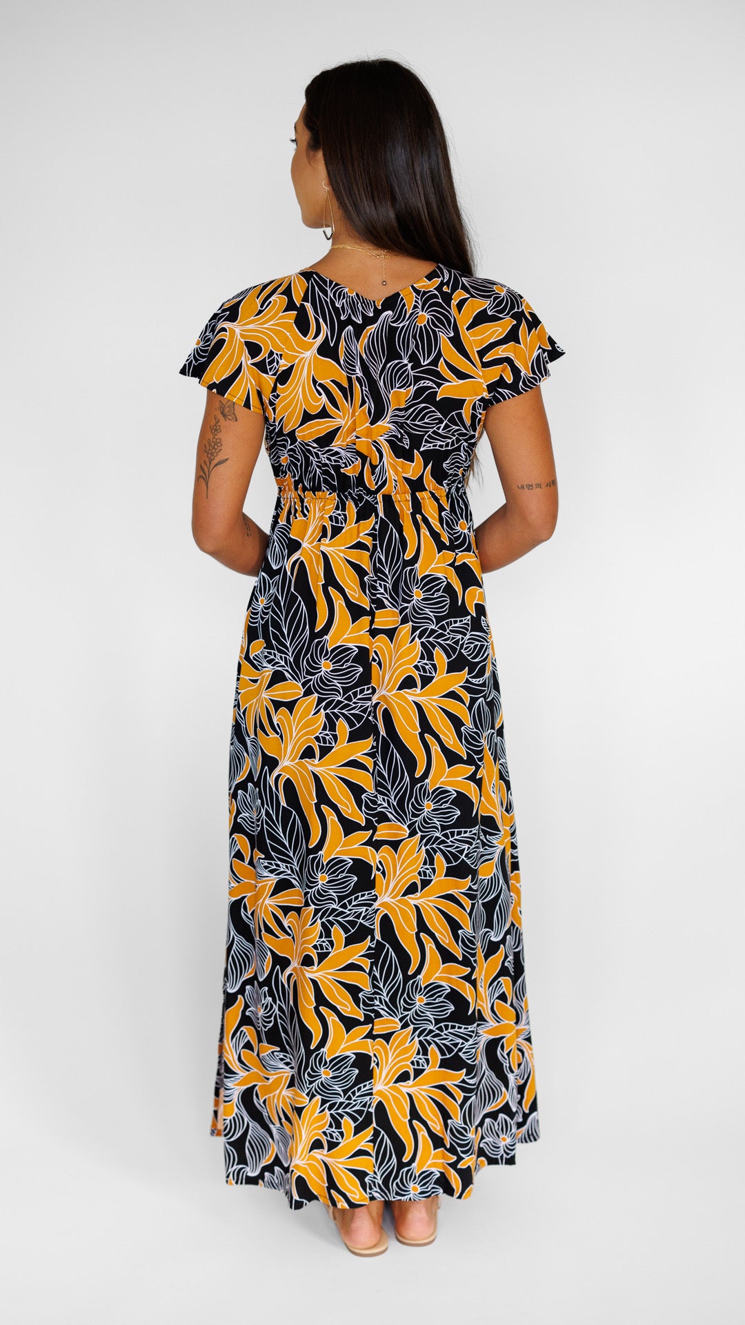 Leilani Dress / Tropical Black