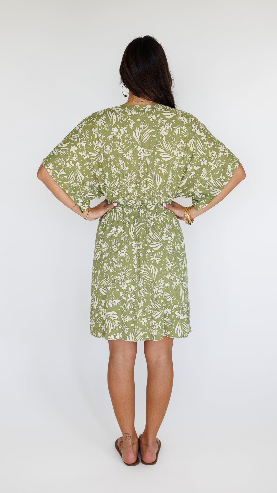 Flynn Dress / Hula Moss